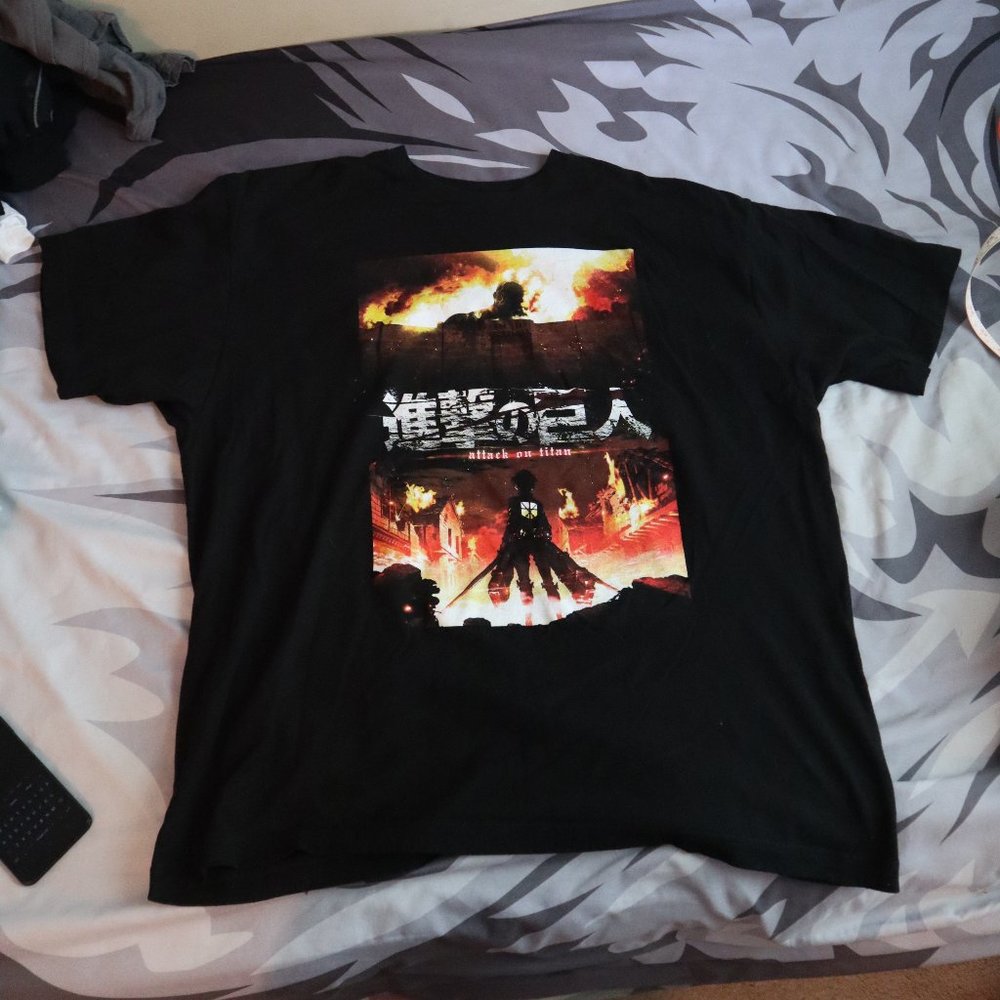 Attack On Titan Double Sided tShirt Size XL 24" 28"